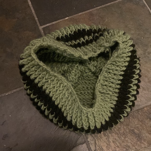 Handmade dreadlock beanie - Picture 2 of 3